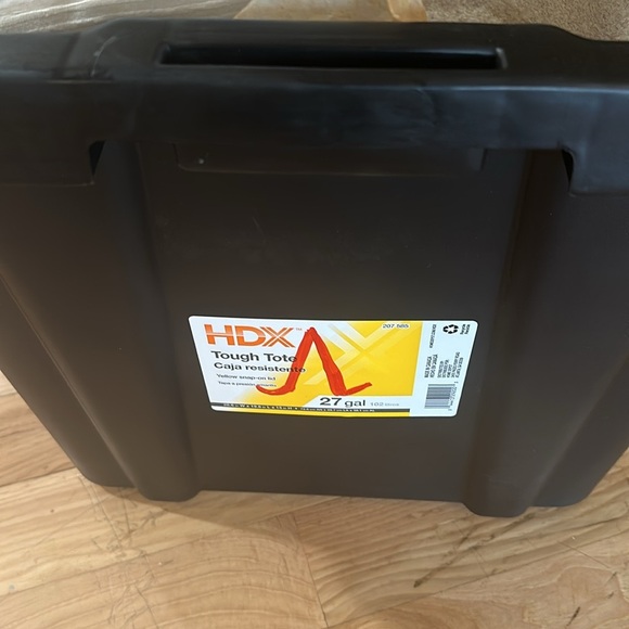 DKNY Gray /white Shower Curtain - Picture 6 of 6